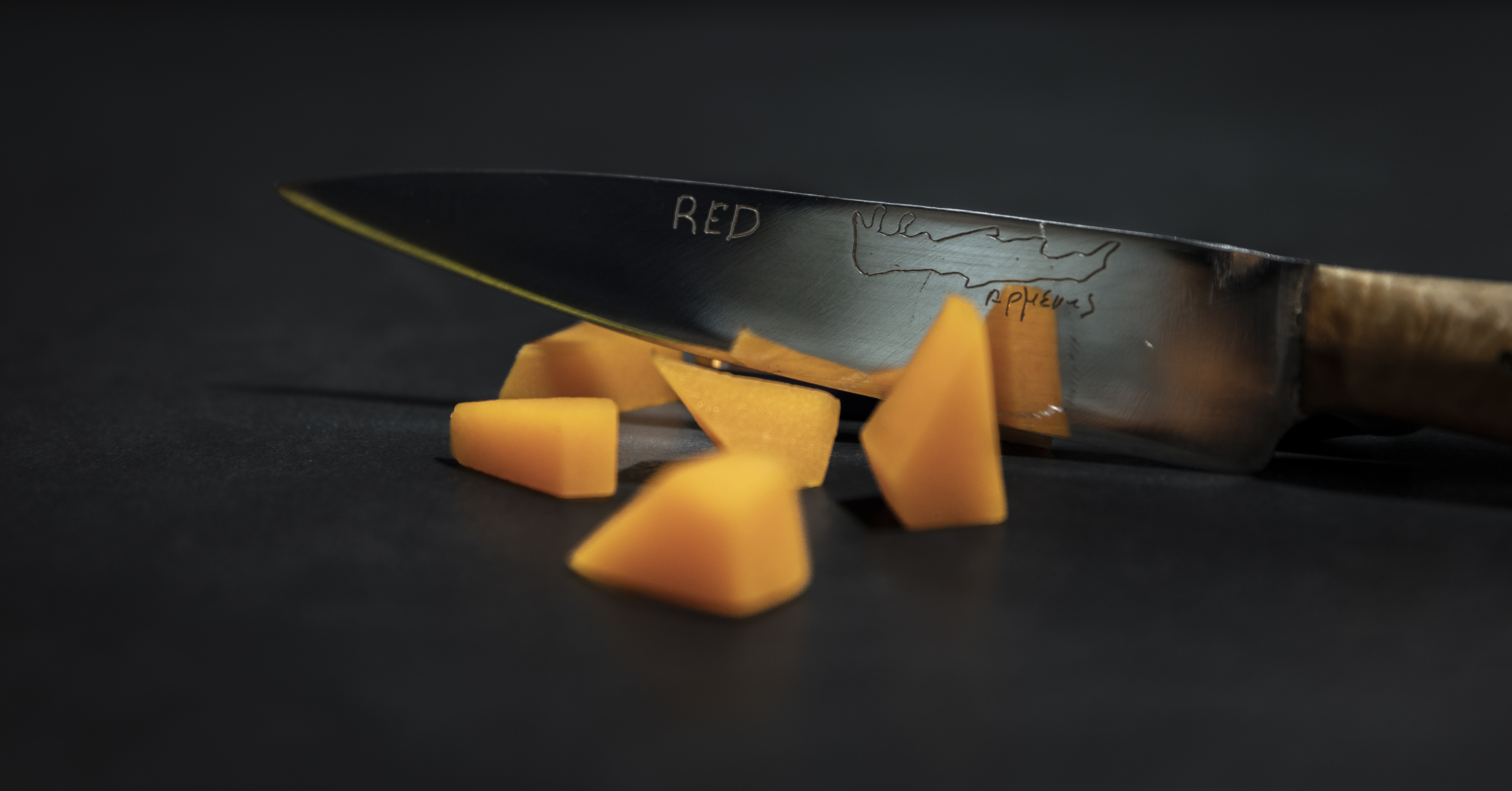 RED 23